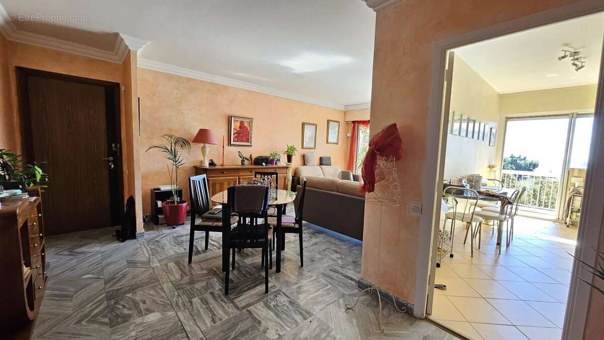 Appartement à CAGNES-SUR-MER