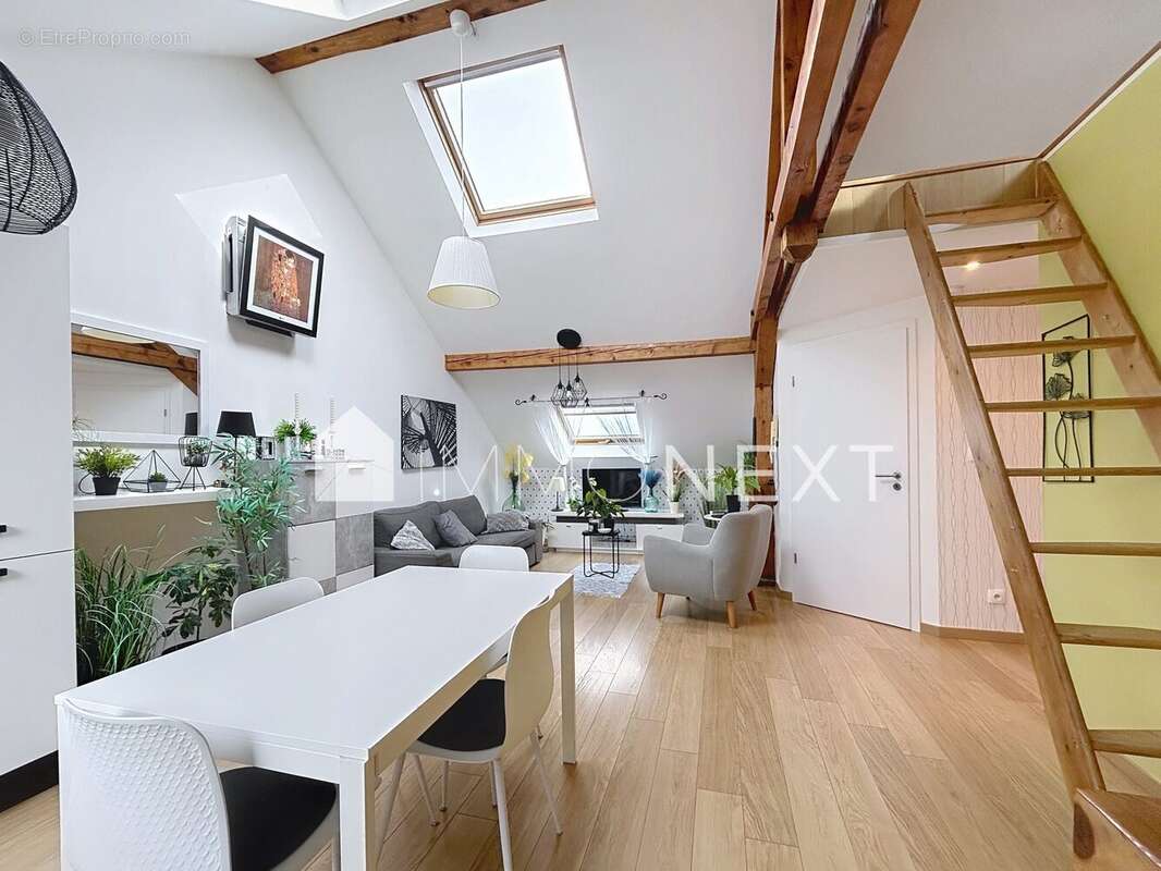 Appartement à AUMETZ