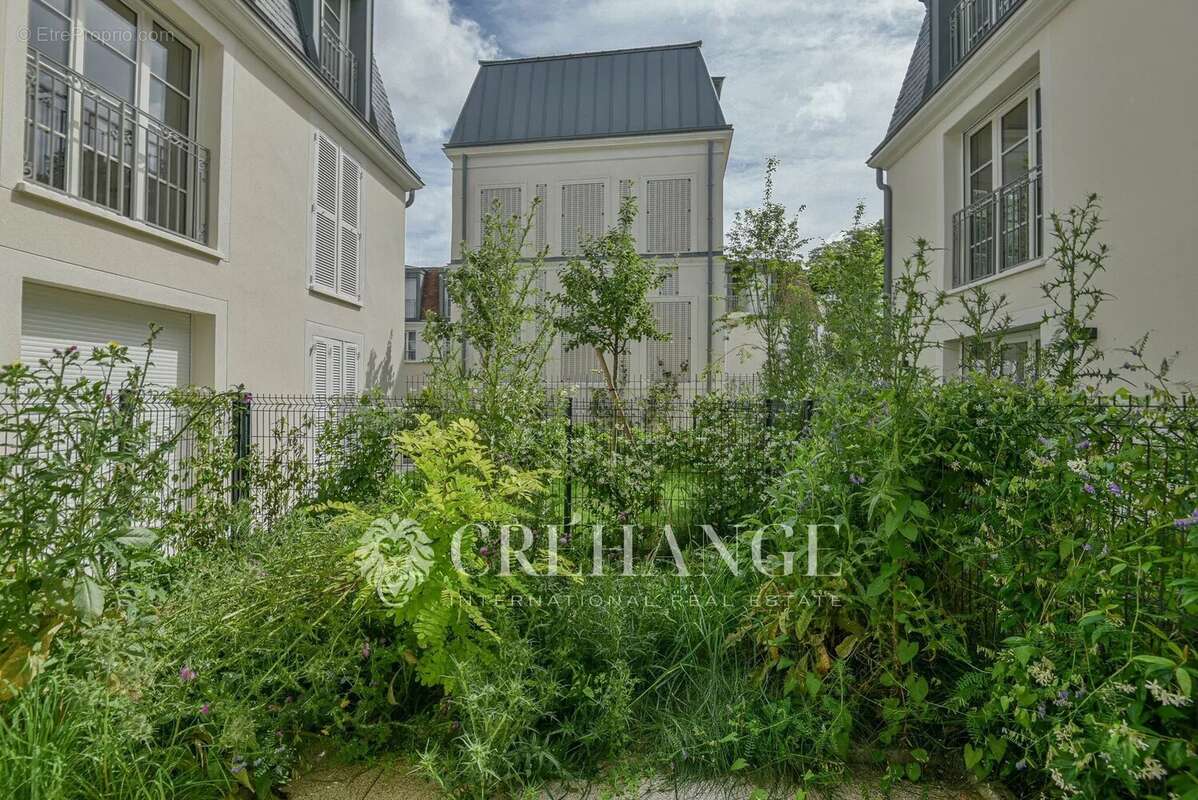 Appartement à BOUGIVAL