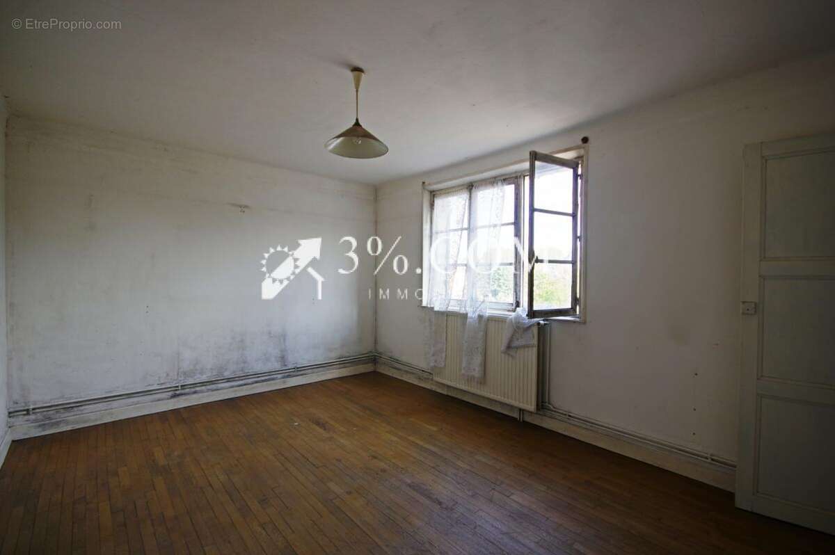 Maison à HANGEST-SUR-SOMME