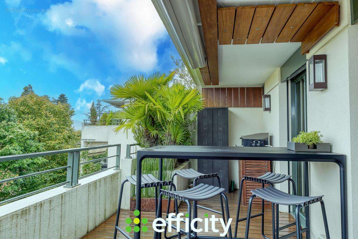 Appartement à DARDILLY