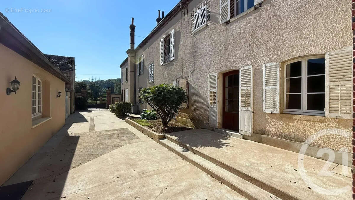 Maison à VERON