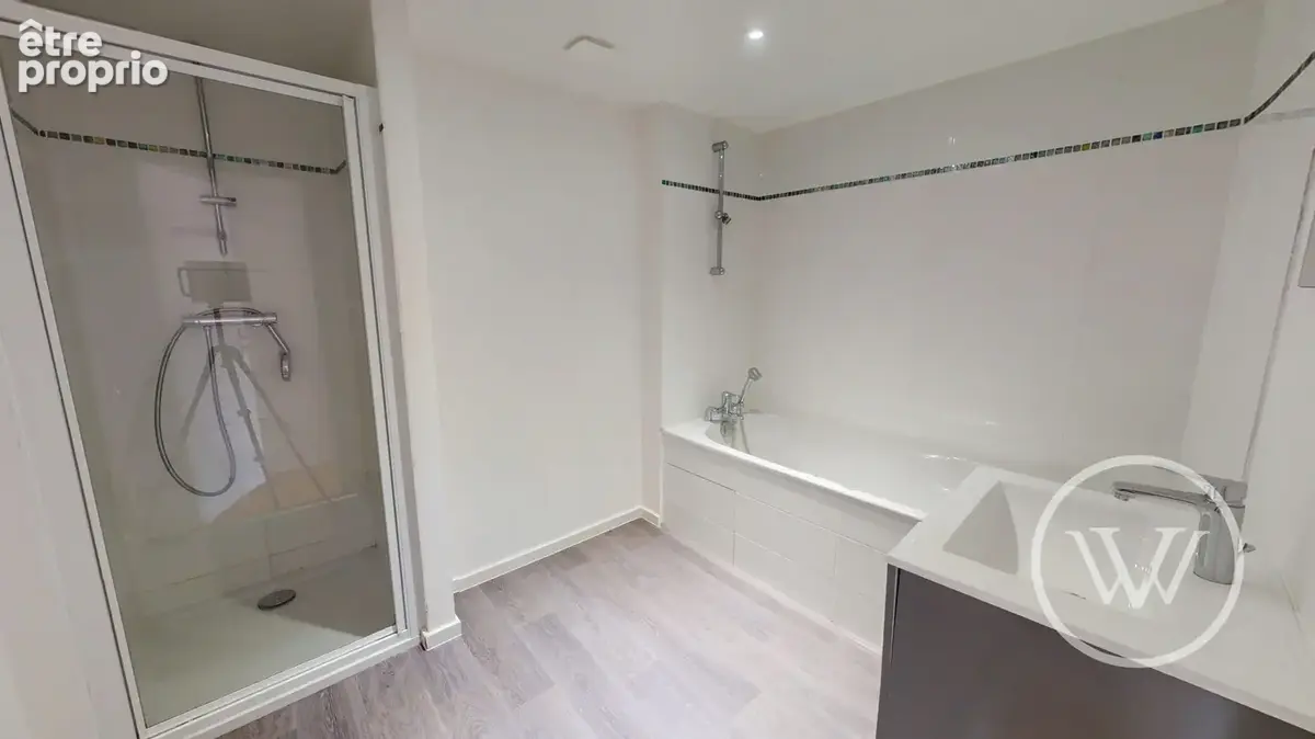 Appartement 166 m² à Besancon  - photo 6