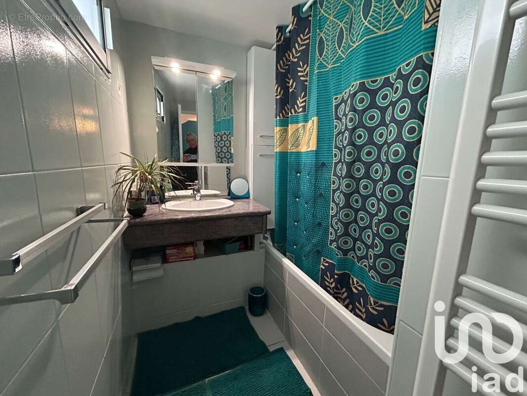 Photo 8 - Appartement à SAINT-GEORGES-DE-DIDONNE