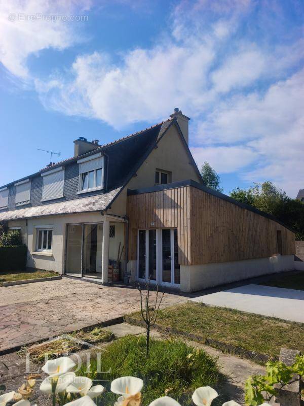 Maison à SAINT-COULOMB