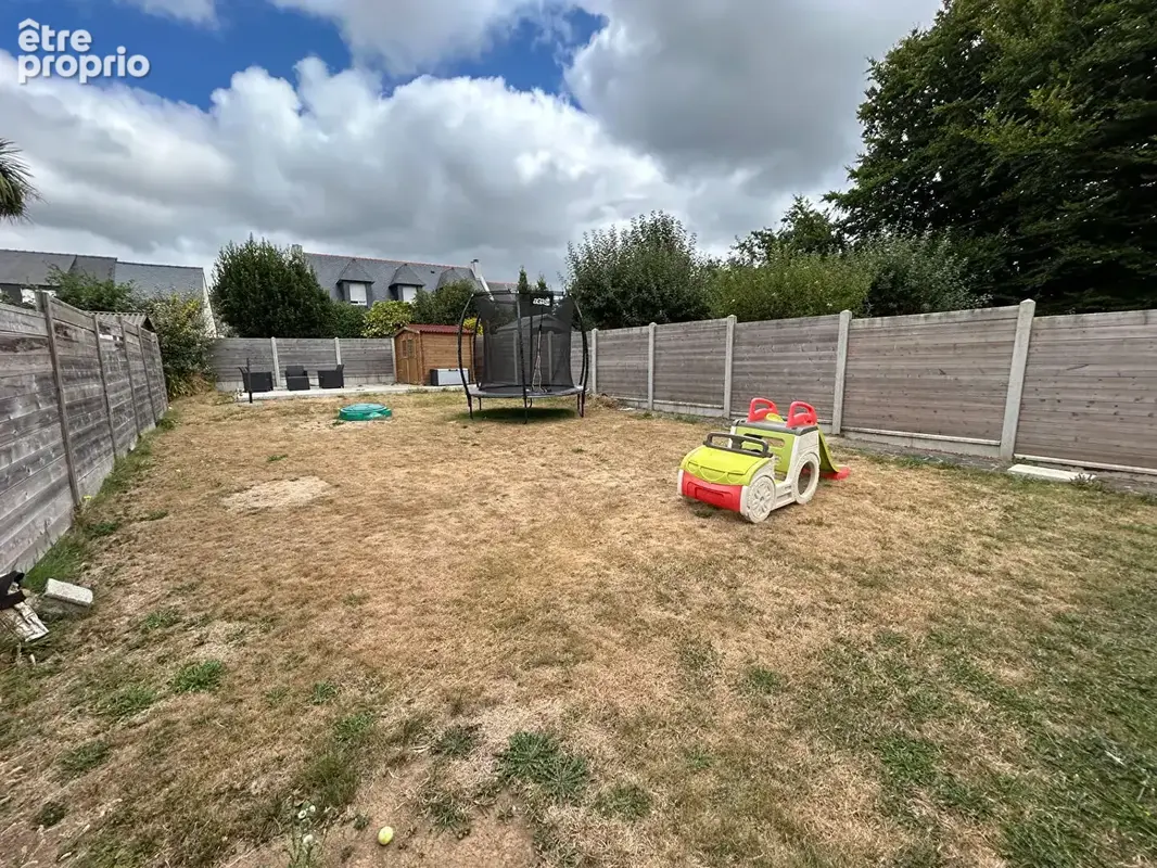Maison 6 pièces - terrain de 405 m2 - GUILERS - photo 9