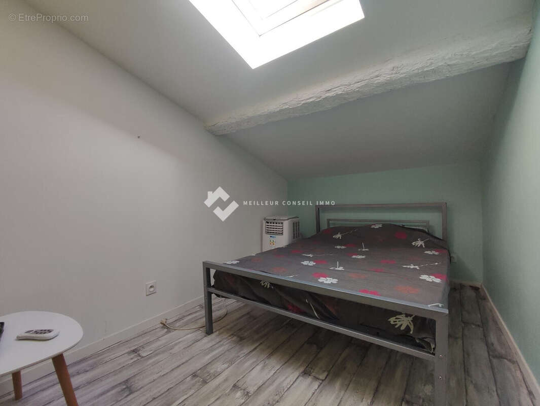 Maison 160 m² à Pouzolles  - photo 7