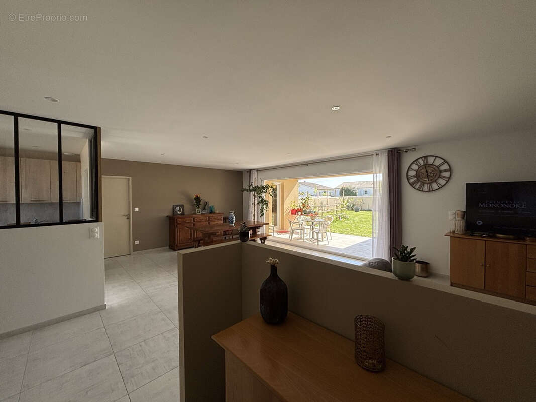 Maison à PORT-DES-BARQUES