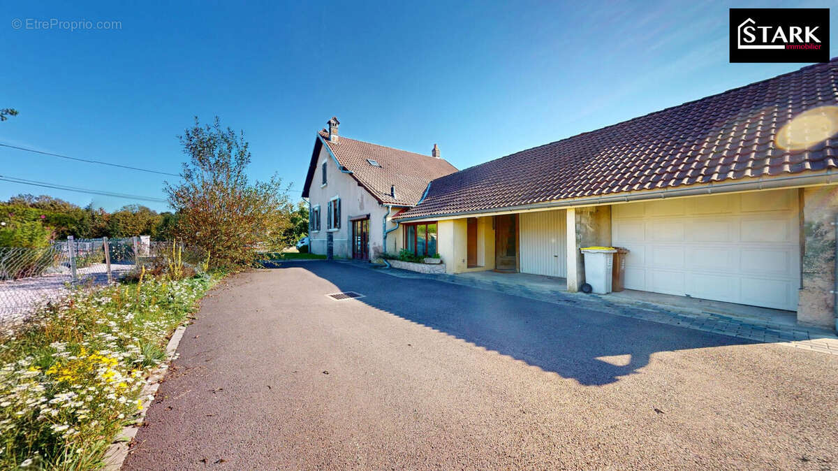 Maison à SERMAMAGNY