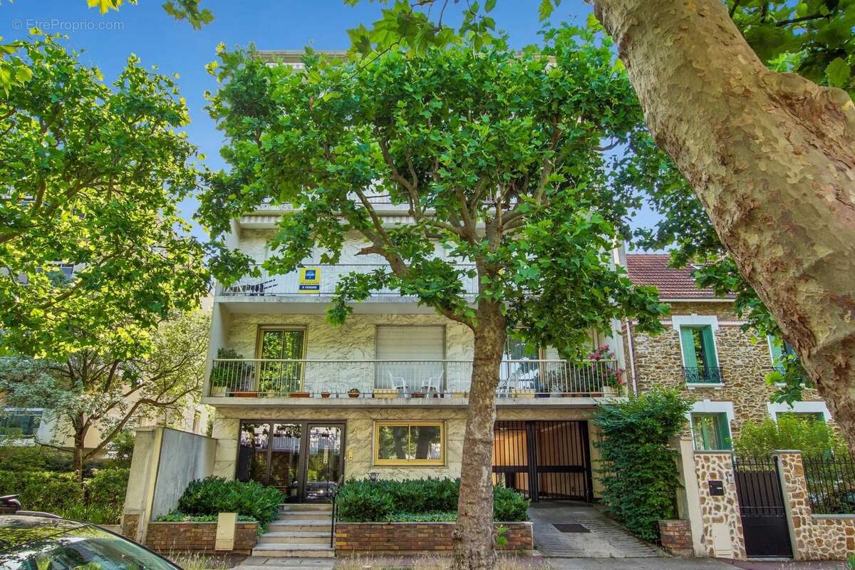 Appartement à SAINT-MAUR-DES-FOSSES