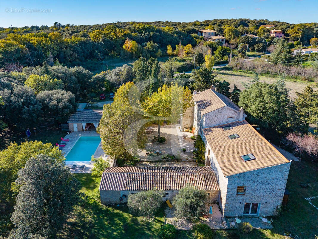Maison à GRIGNAN
