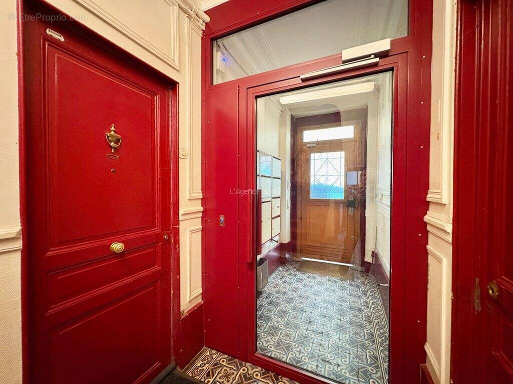 Appartement à PARIS-15E