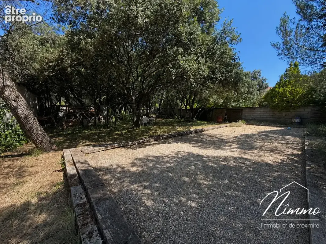 Nîmes carreau de lanes - villa  avec piscine garage et terrain arbore en exclusivite - photo 13