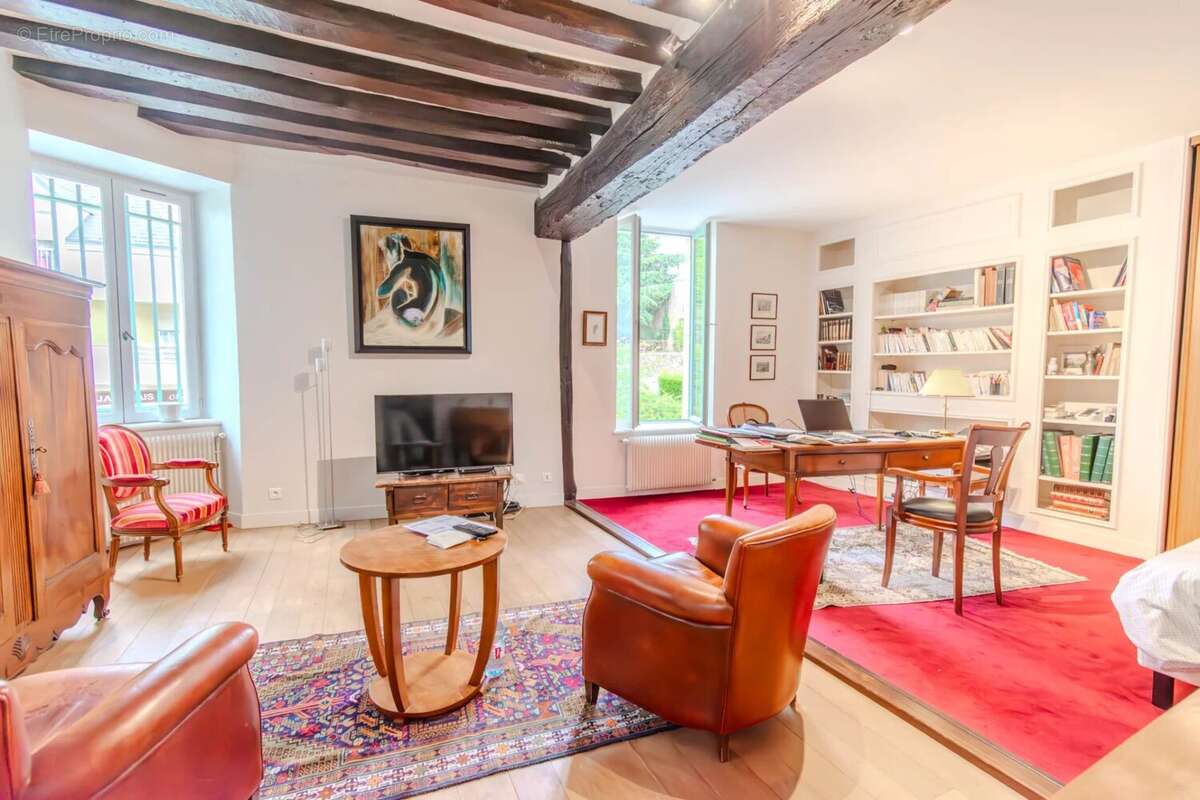 Maison à MONTMORENCY