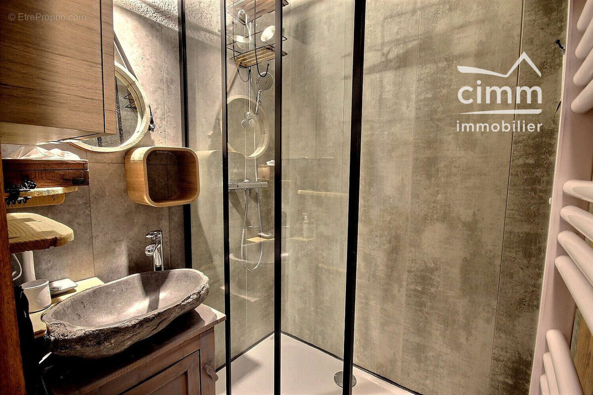 Appartement 24 m² à Araches-La-Frasse  - photo 2