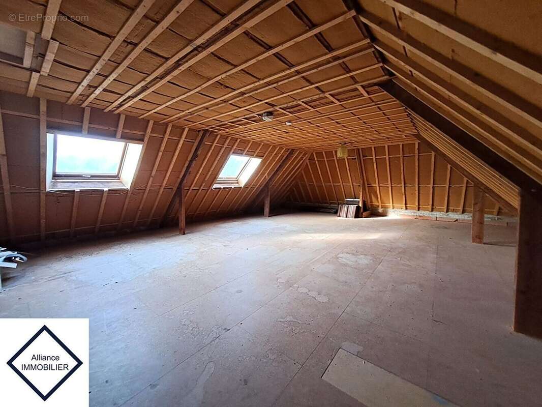 Maison à BOISGERVILLY