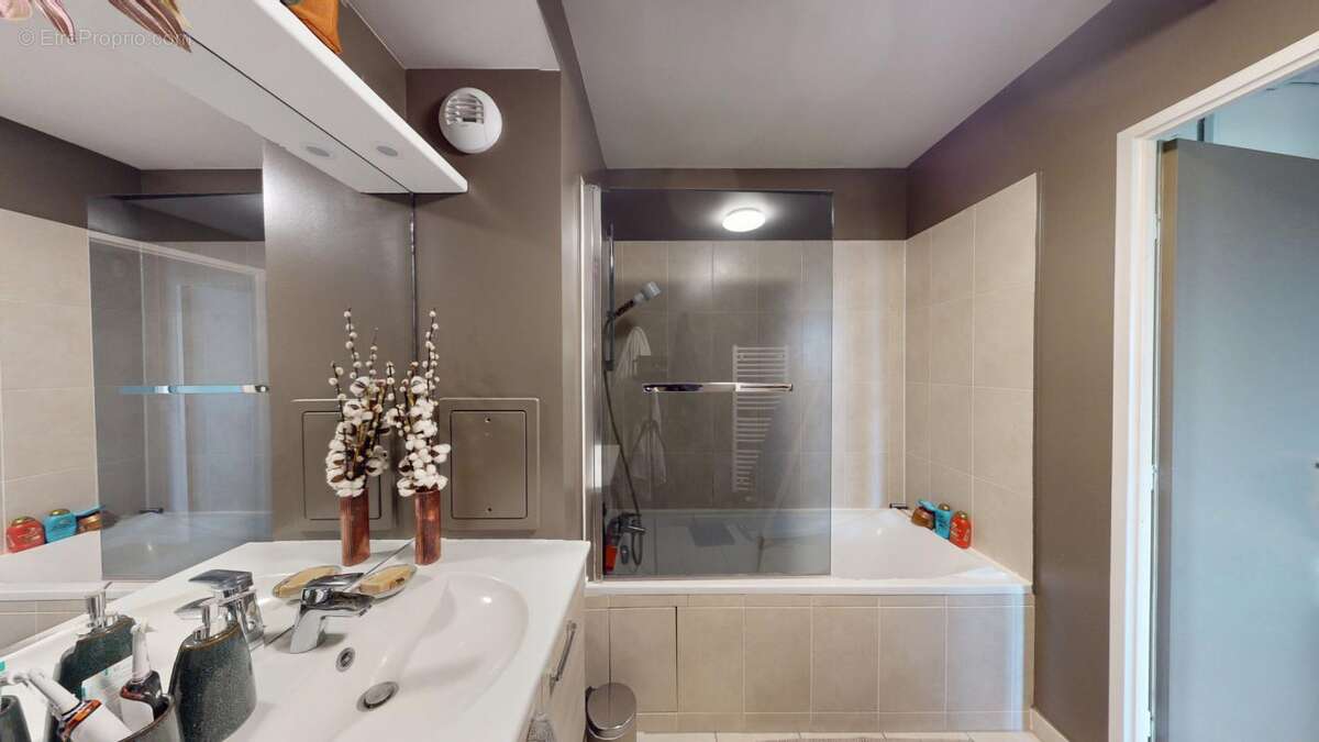 Appartement à COLOMBES