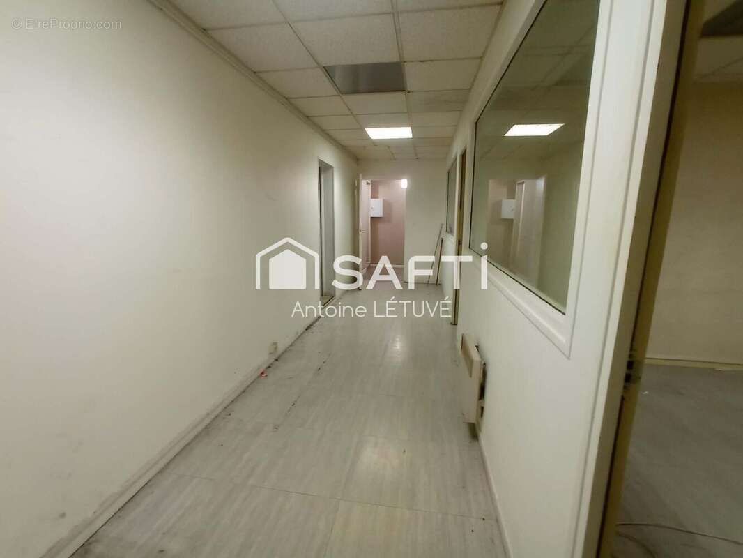 Photo 8 - Commerce à AMIENS