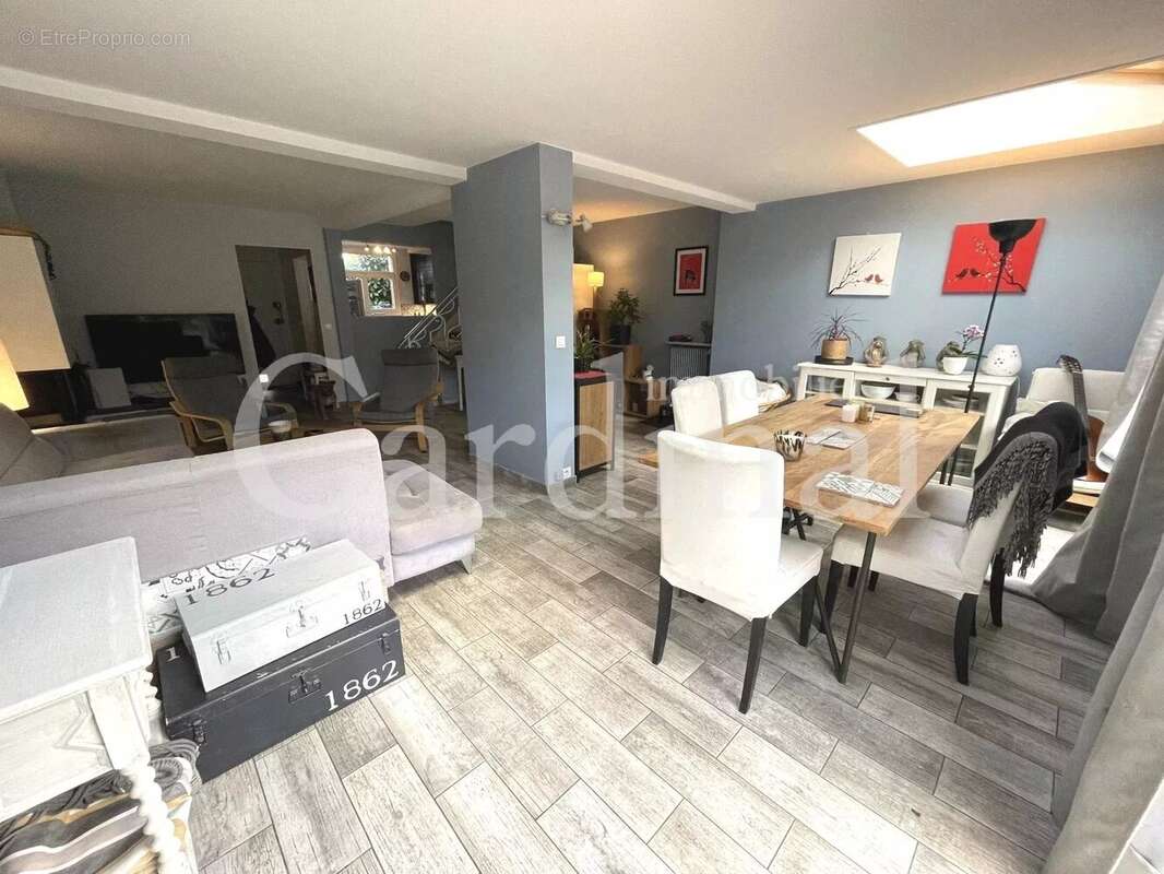 Maison à NOISY-LE-ROI