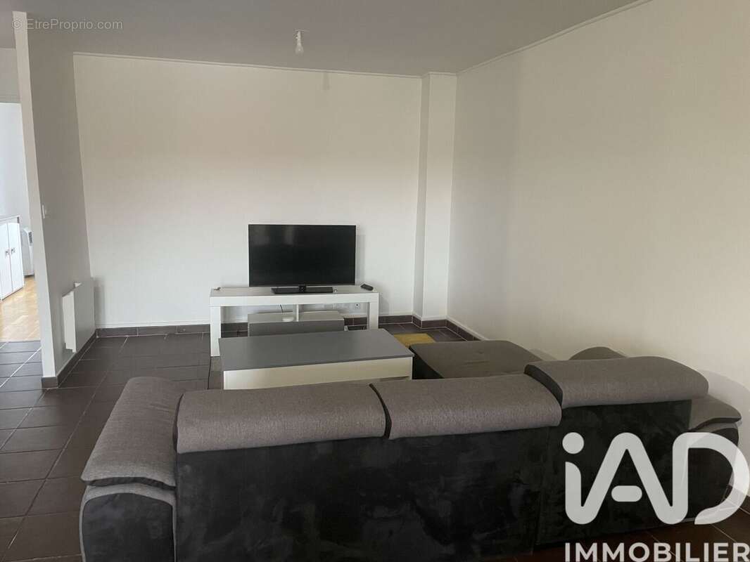 Photo 7 - Appartement à VILLENEUVE-LE-ROI