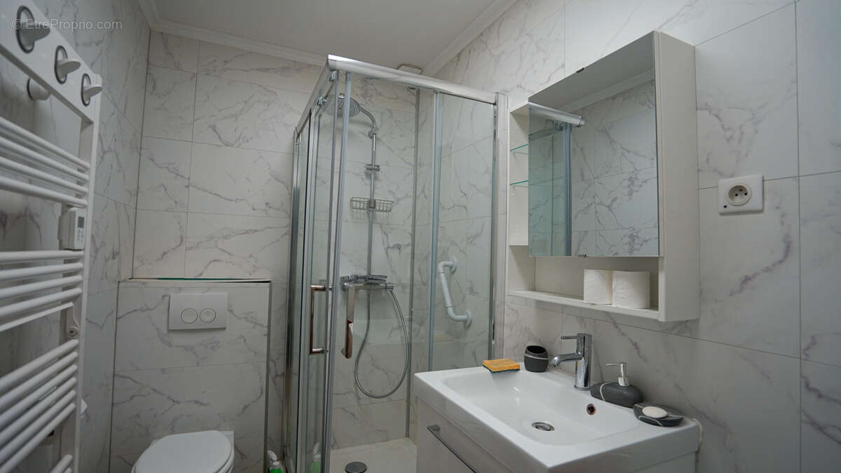 Maison à BAGAT-EN-QUERCY