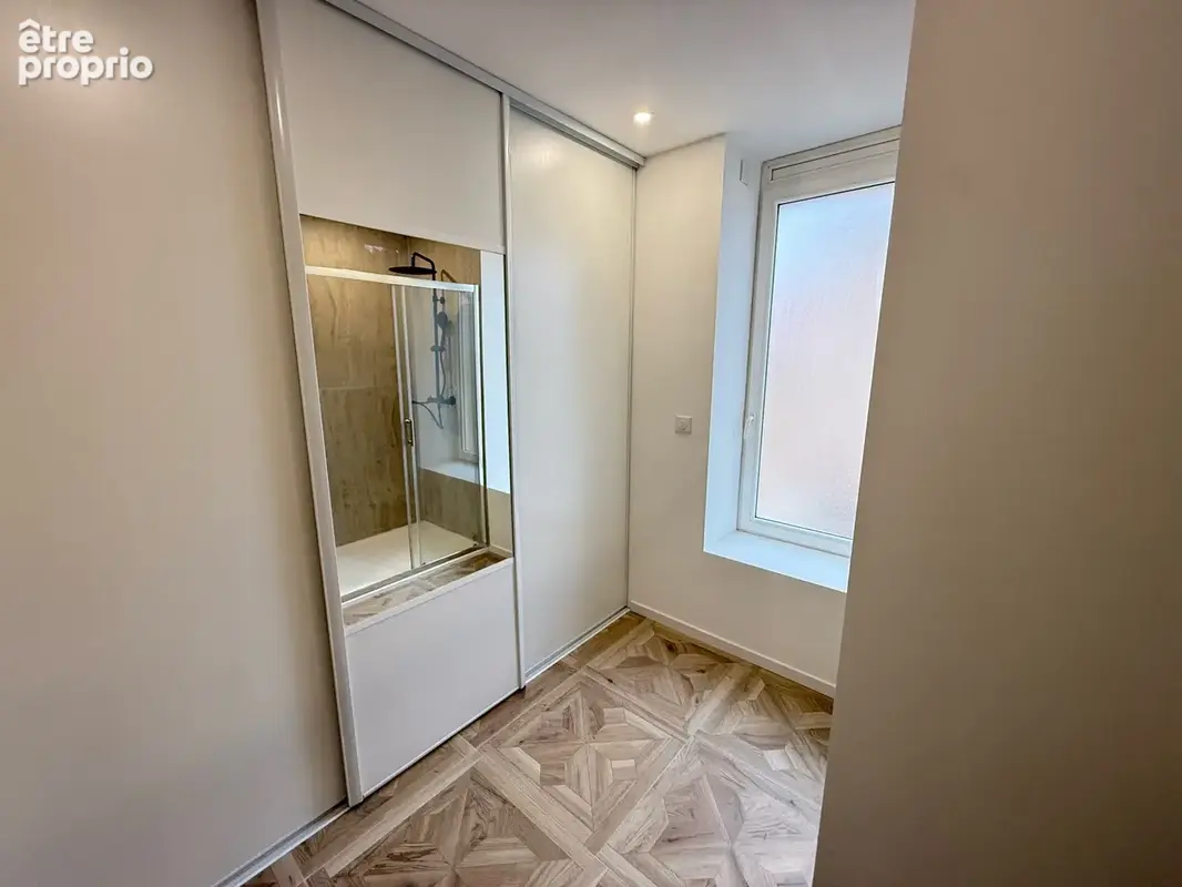 Appartement T3 75 m2, belle pièce de vie de 42 m2, centre-ville - photo 11