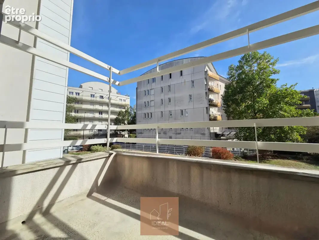 EXCLUSIVITE, RENNES ST HELIER LAËNNEC, type 3 duplex avec balcon et 2 garages - photo 4