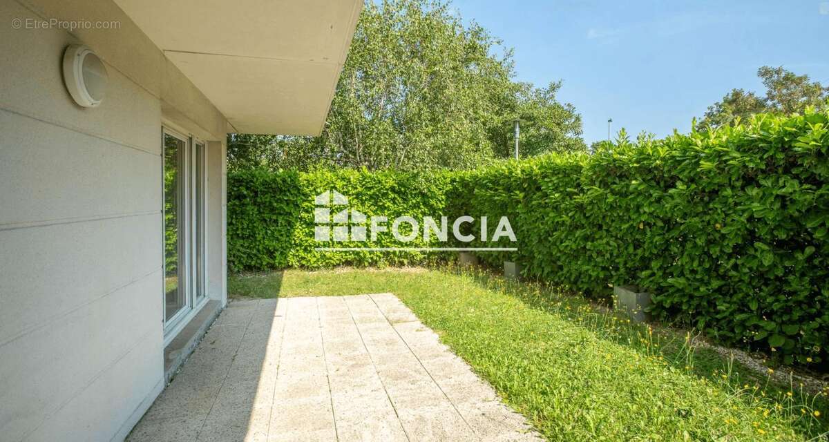 Appartement à ELANCOURT