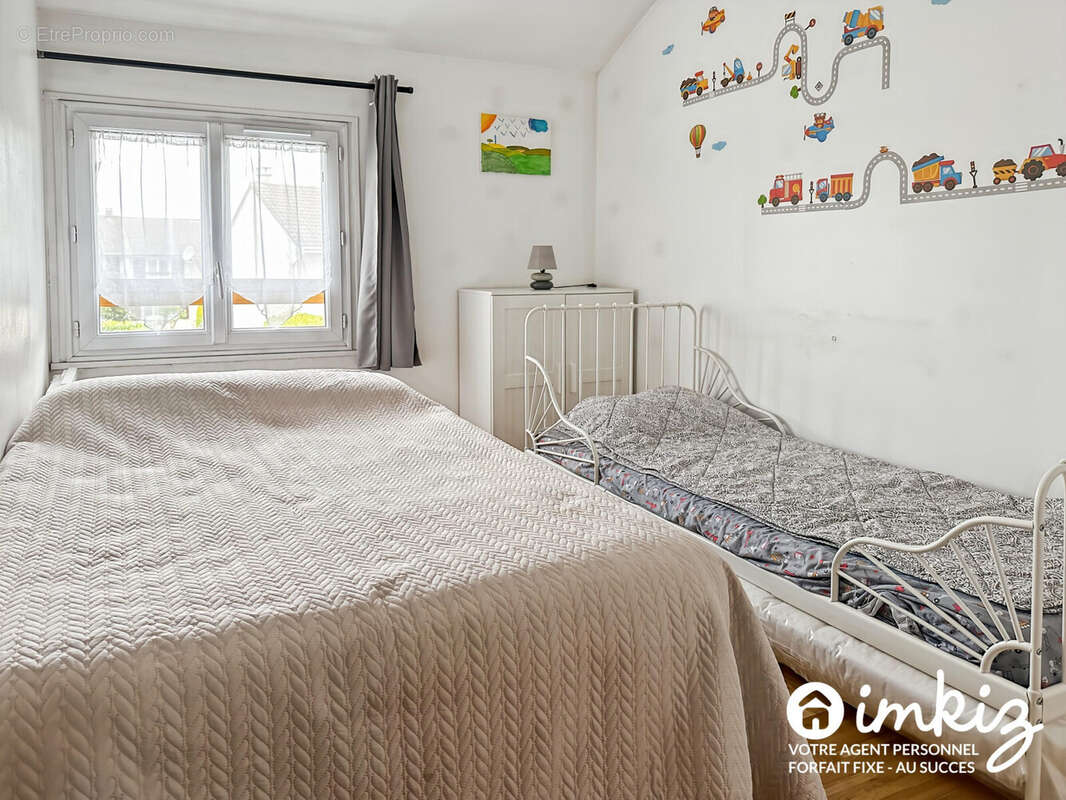 Maison familiale cle en main, DPE C, jardin et box - photo 9