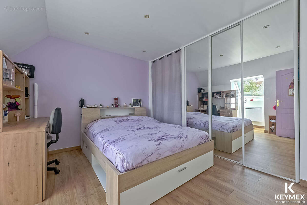 Maison à GOUSSAINVILLE