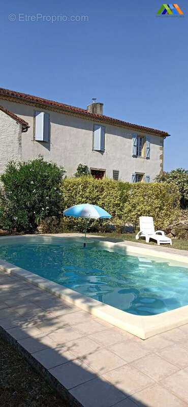 Maison 360 m² à Seissan  - photo 7