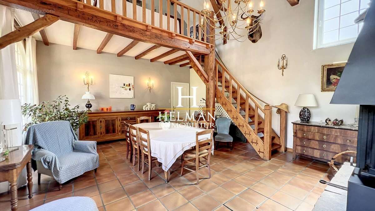 Maison à FAUQUEMBERGUES