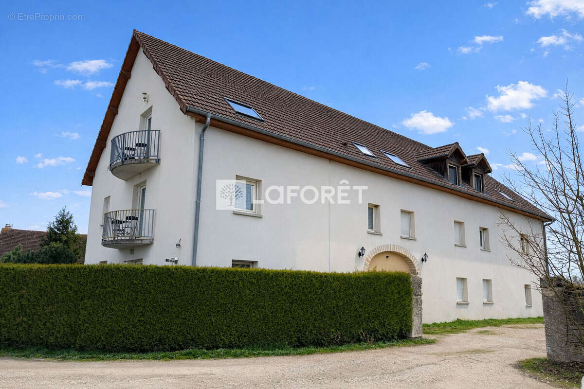 Appartement à MARNAY