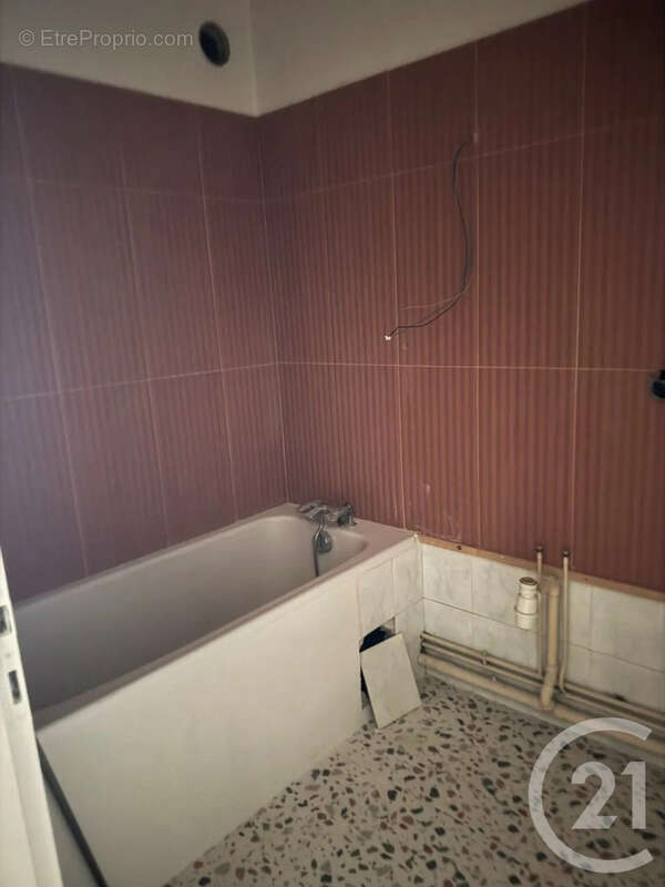 Appartement 45 m² à Gaillac  - photo 9