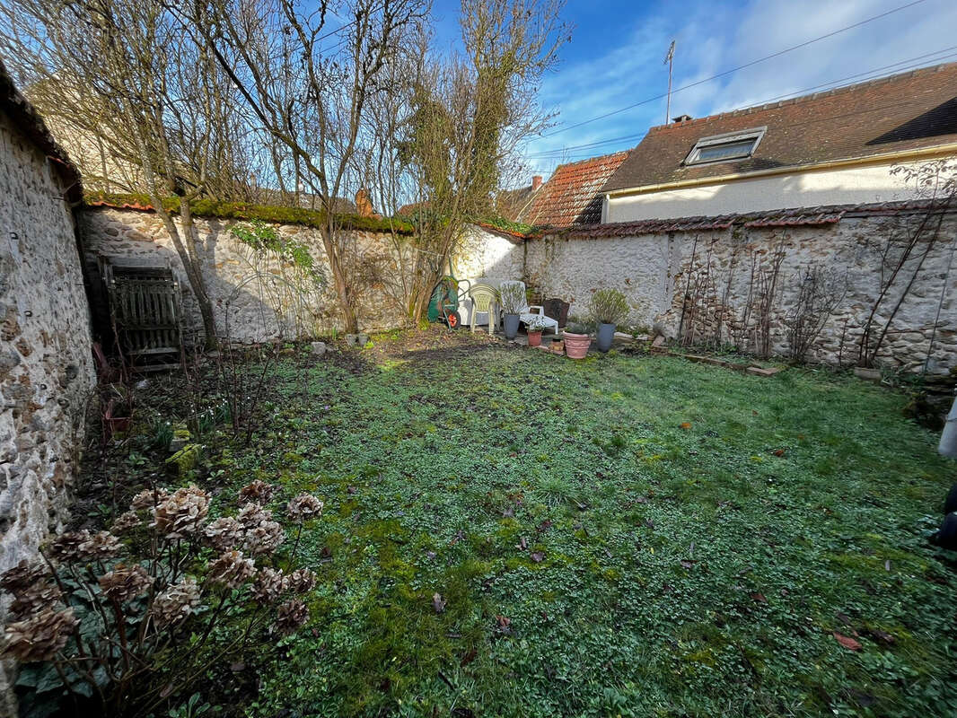Maison à SAINT-VRAIN