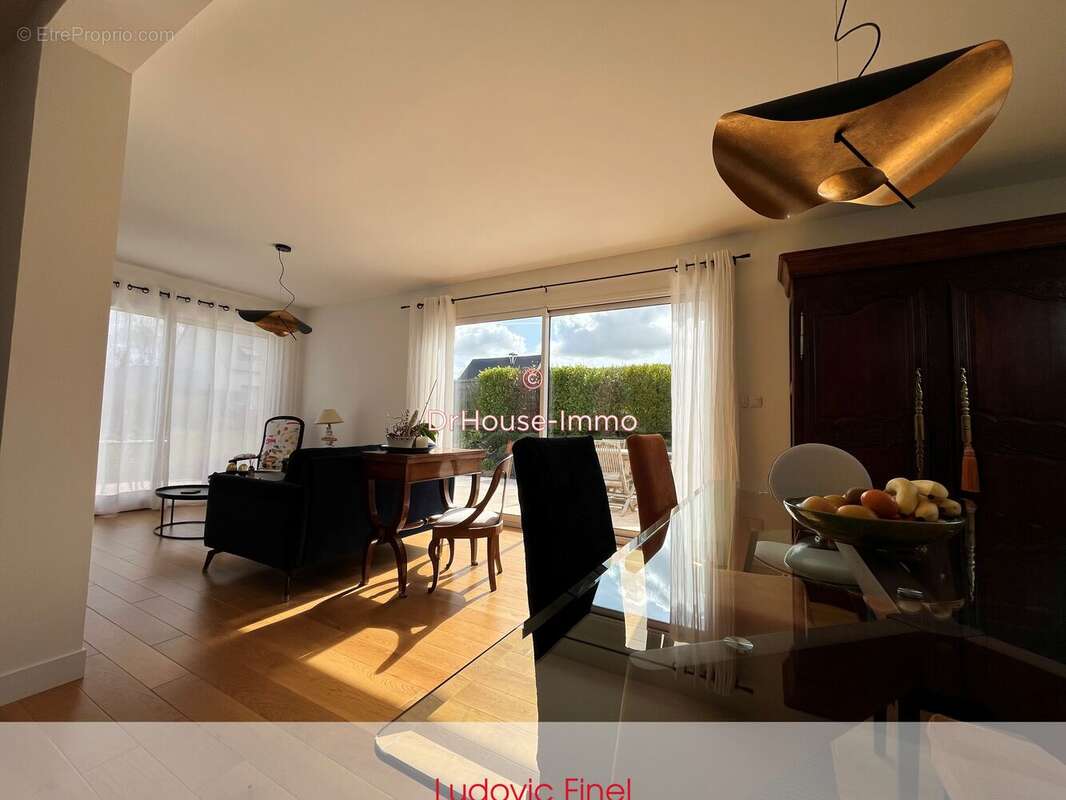 Maison 136 m² à Reviers  - photo 8