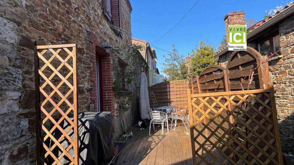 Maison à CHAMPTOCEAUX