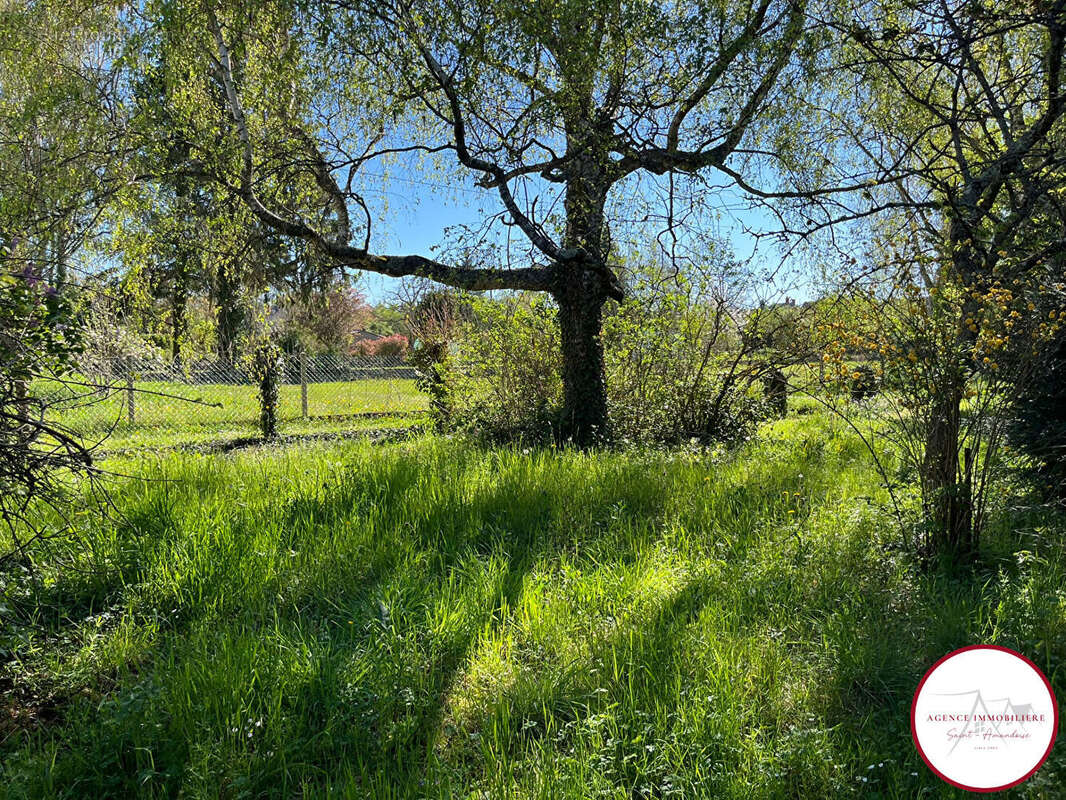 Maison à SAINT-AMAND-MONTROND