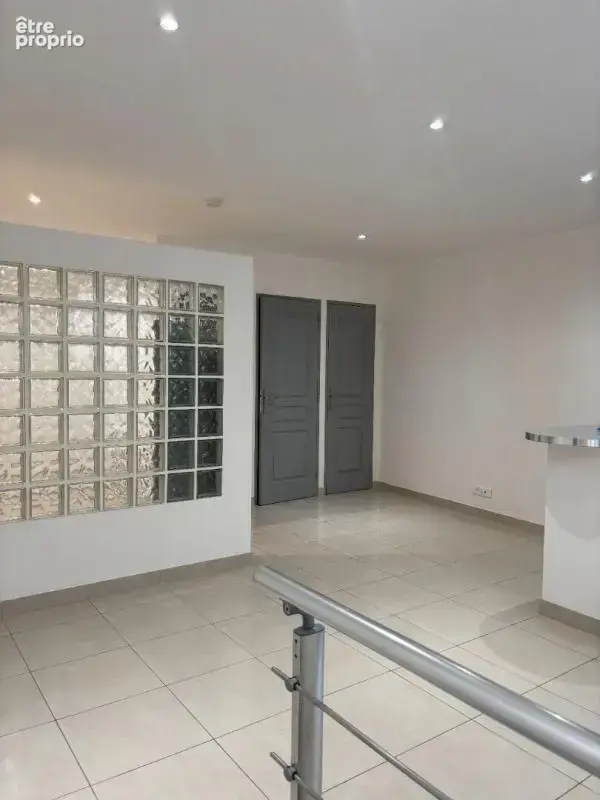 Appartement T1 refait à neuf - photo 2