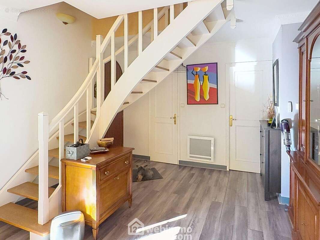 Maison 119 m² à Juigne-Sur-Loire  - photo 7
