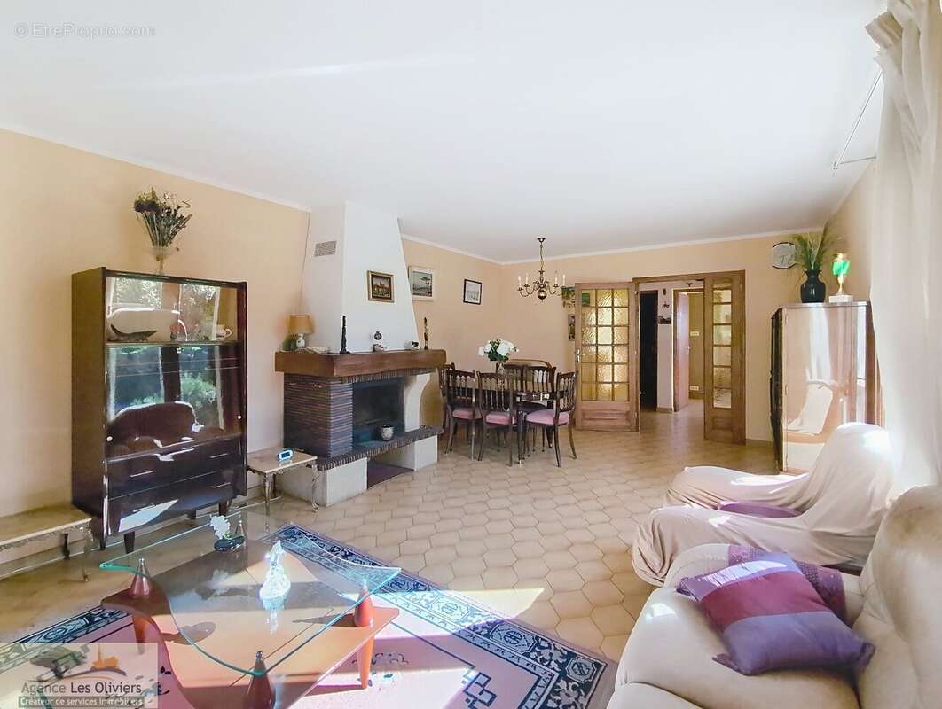 Maison à SAINT-GEORGES-D'ORQUES