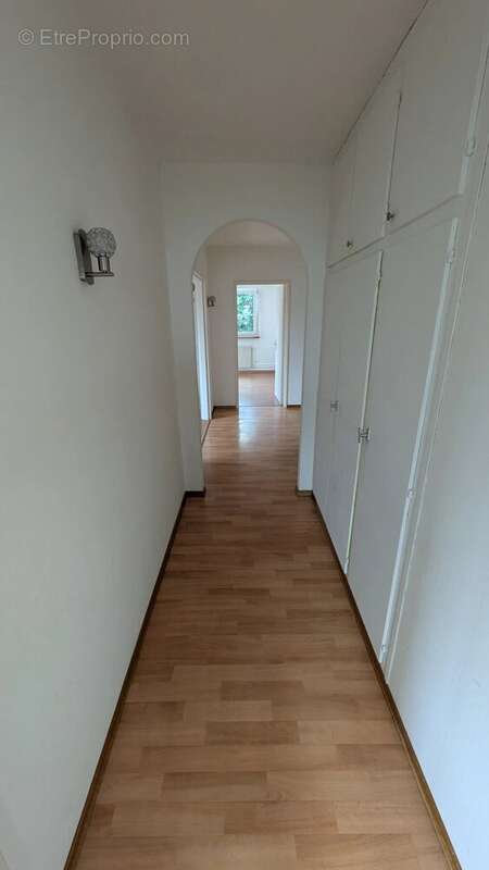 Magnifique appartement 4 pièces de 92 m² avec terrasse et 3 garages – Lutterbach - photo 3