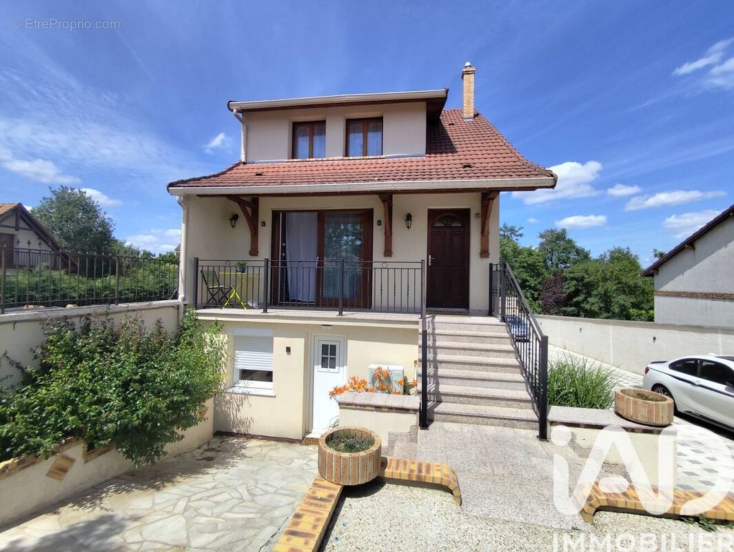 Photo 1 - Appartement à LA VILLE-DU-BOIS