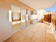 Appartement à VIC-LA-GARDIOLE
