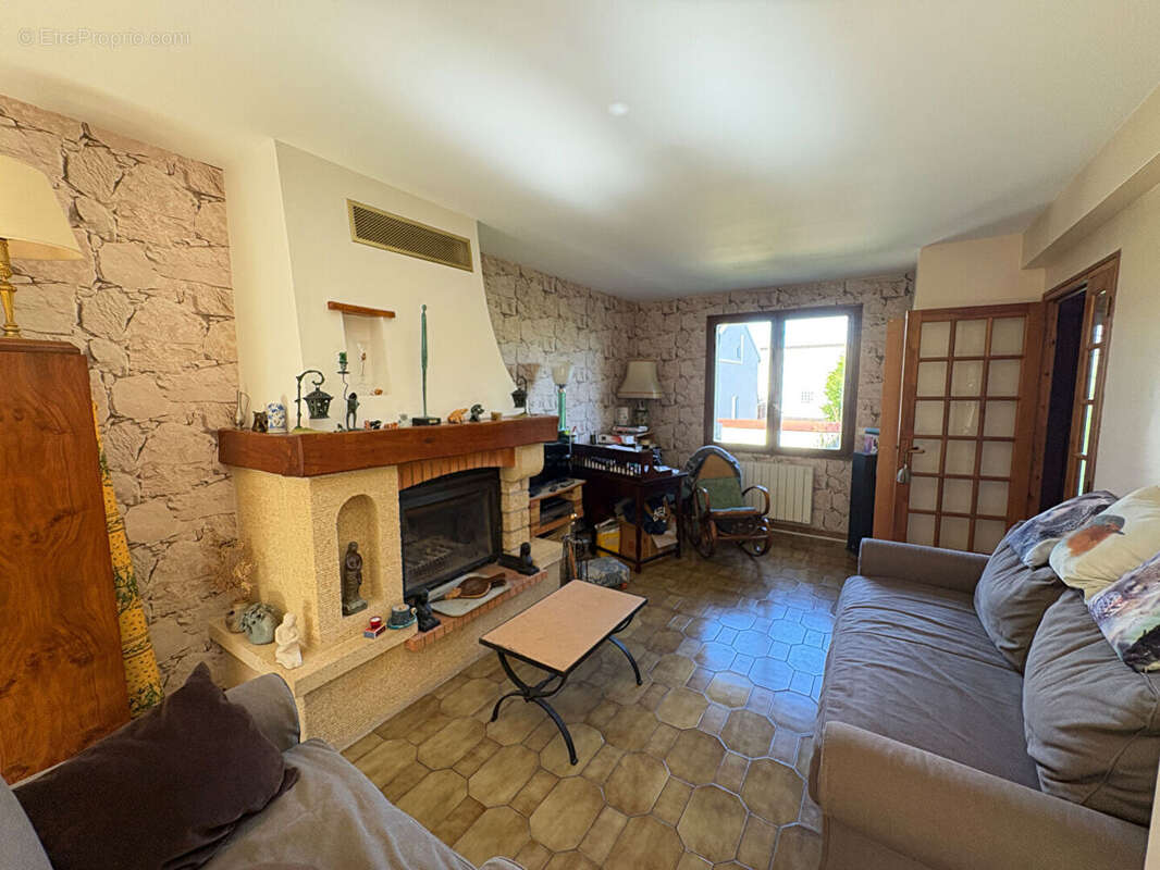 Maison à CHATILLON