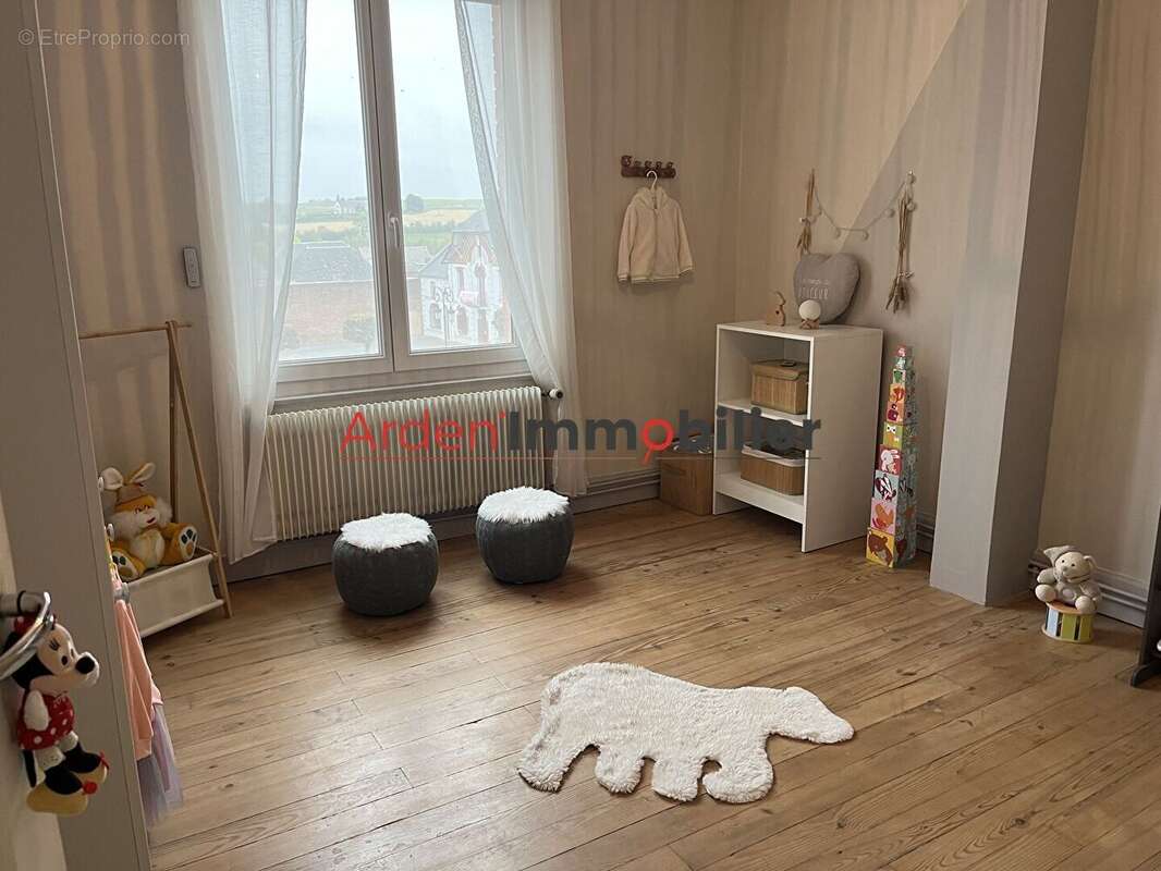 Maison à ROZOY-SUR-SERRE