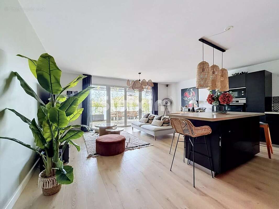 Appartement T4 proche du lac - photo 2