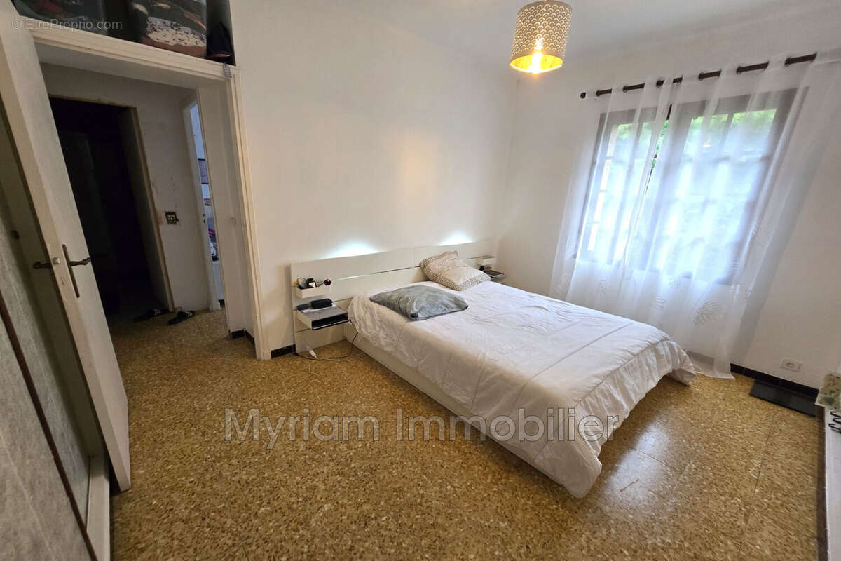 Maison à PEYMEINADE