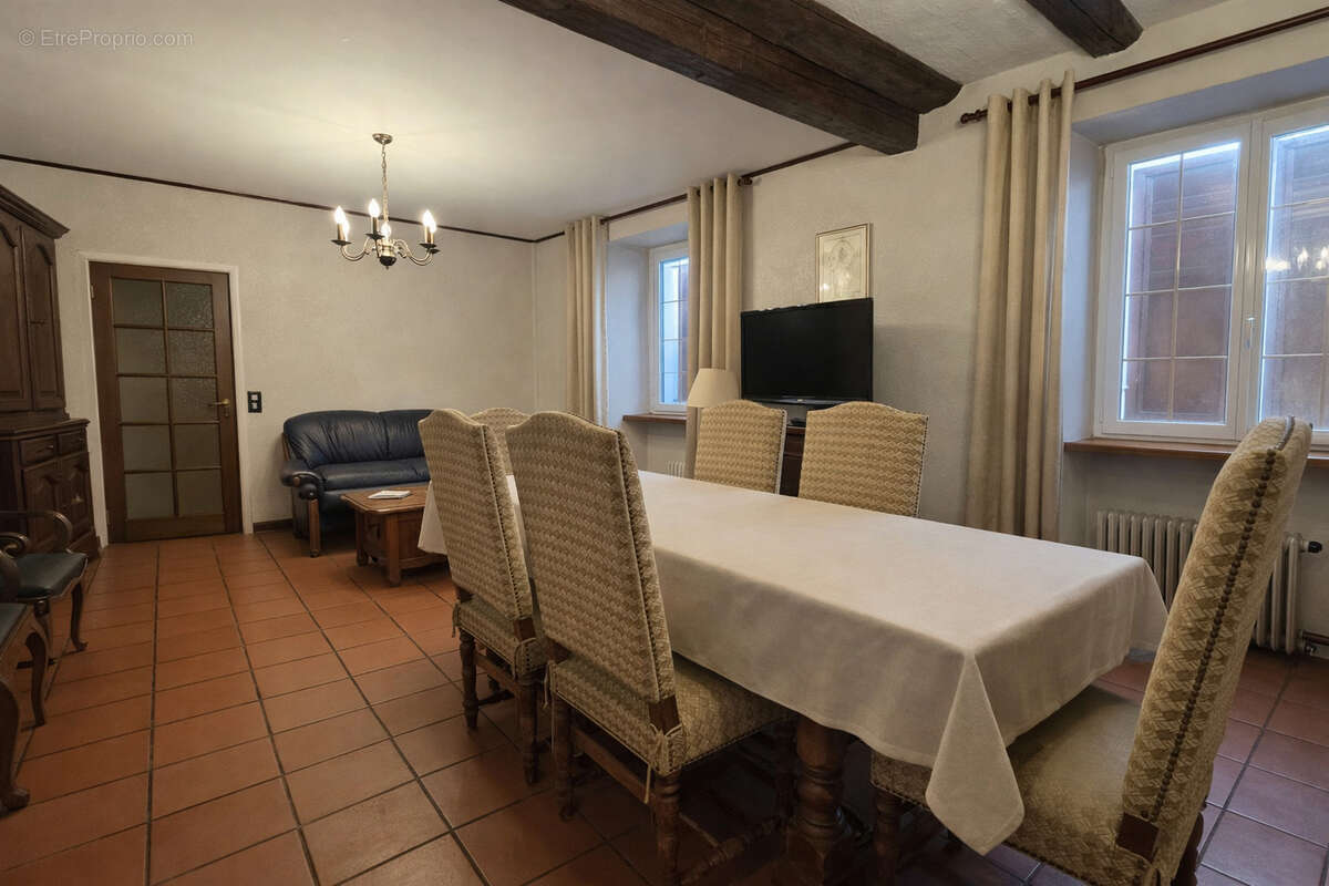 Maison à SOULTZ-HAUT-RHIN