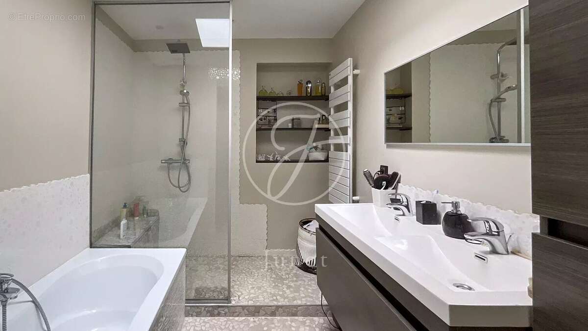 Maison à MARCQ-EN-BAROEUL